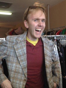 480346_444043788964119_1031433492_n