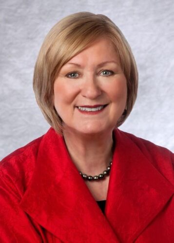 U of A President Ann Weaver Hart to Speak At Arizona Association for Economic Development’s May Luncheon