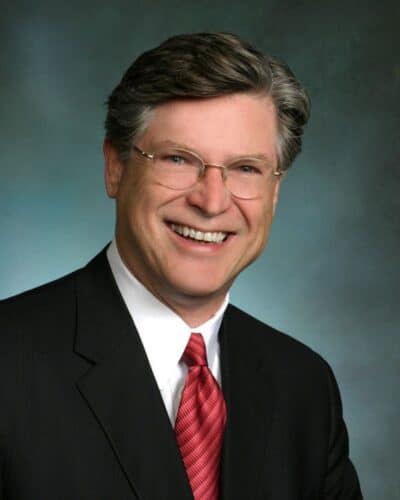 10 Phoenix Quarles & Brady Attorneys Recognized in Chambers USA 2014