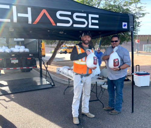 CHASSE Building Team Provides 1,000 Turkeys, Holiday Meal Kits for Families across Valley