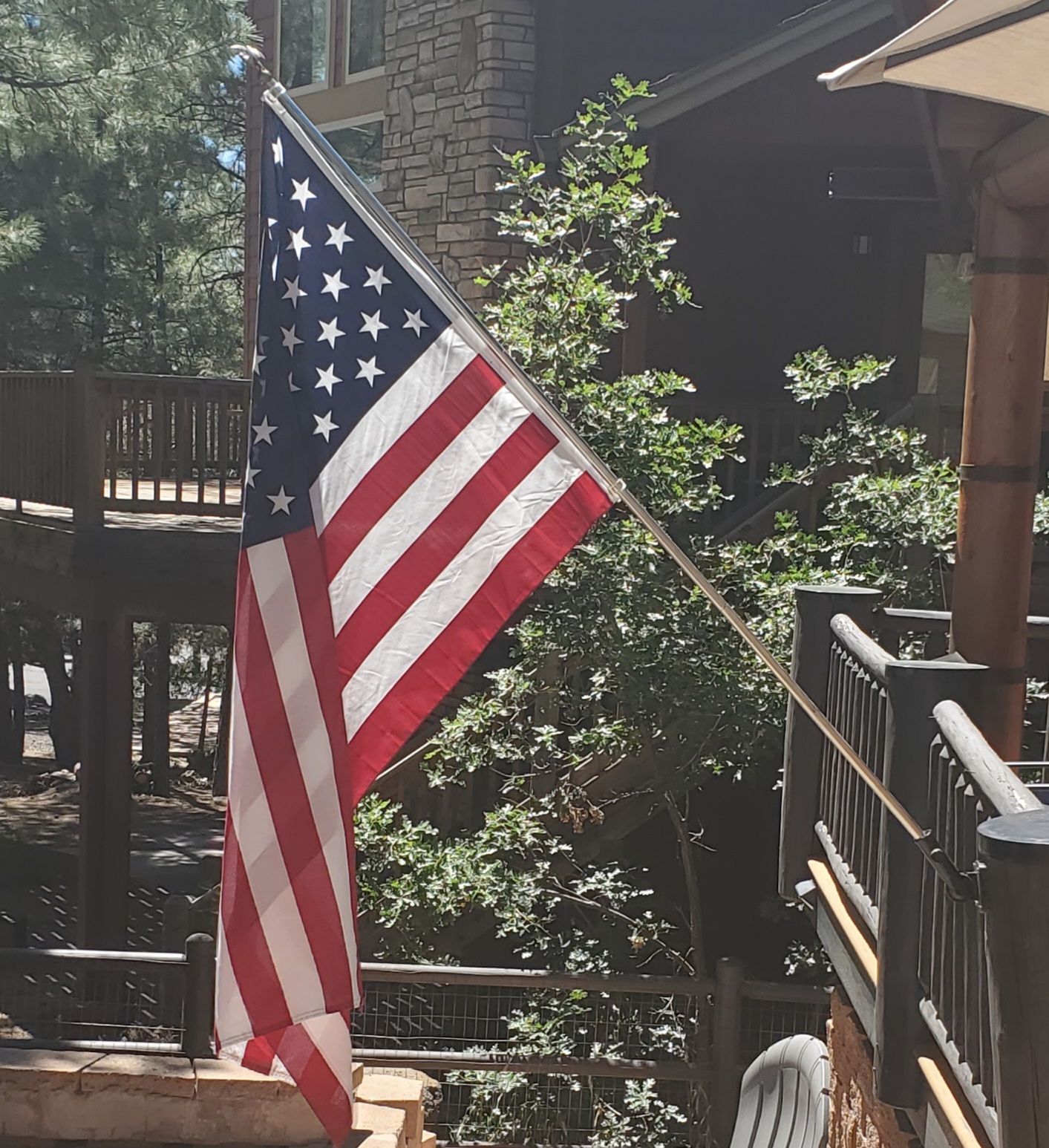 Can I Fly A Flag In My Garden Uk